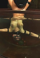 Underwater Inverted SybianHelpless big tittied blonde suffers mindblowing orgasms