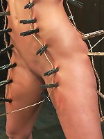 Ariel X takes on the double reverse zipperand FOUR Dommes