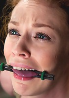 Top Girl/Girl Starlet Justine Joli Returns to HogTied