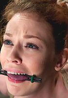 Top Girl/Girl Starlet Justine Joli Returns to HogTied