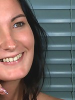 Super Hot Euro Babe Disgraced in the Streets