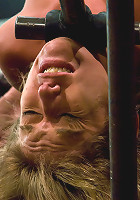 FelonySomeone's Mom squirting like a slut.