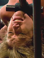 FelonySomeone's Mom squirting like a slut.