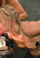 Isis Love dominates Jesse Cox